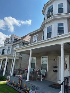 724 Spring Garden St