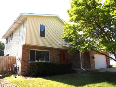 1191 N Frost Dr