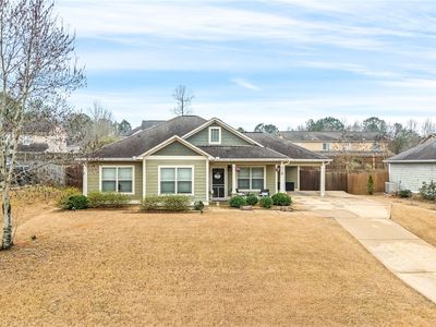350 Embry Ln