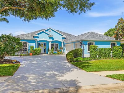 758 PLANTERS MANOR WAY