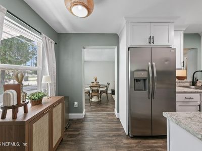 3522 CLARIDGE Road E