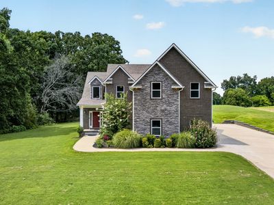 317 Alonzo Pl