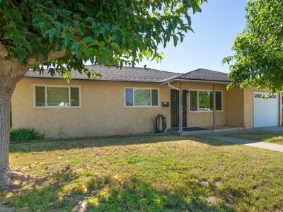 1070 N Princeton Ave