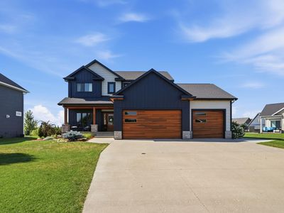 2023 Sandstone Loop N
