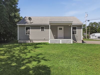 2 Evelyn Ave