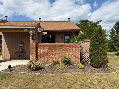 25381 Potomac Dr #6