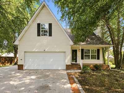 2820 Weybridge Dr