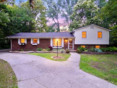 Property at 2500 Hubert Rd, Brighton, MI