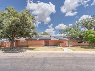 3100 Eastover Dr