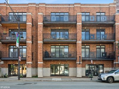 2107 W Belmont Ave UNIT 2C