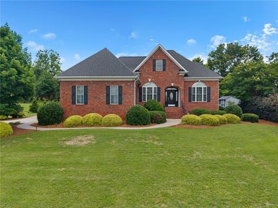 102 Club Ridge Dr