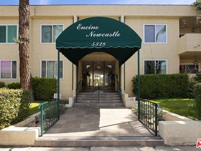 5328 Newcastle Ave UNIT 22