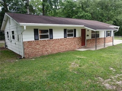 821 Englewood Dr