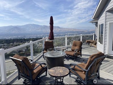 1809 Briarwood Place