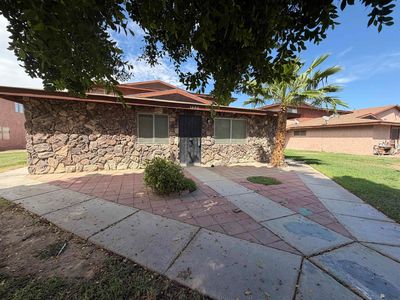 1250 W 20th Pl