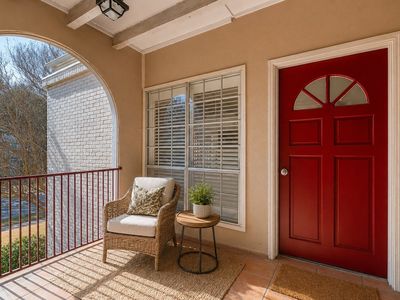 4023 Wycliff Ave APT 204