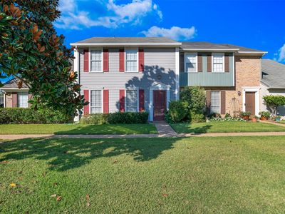 10074 Stratmore Cir