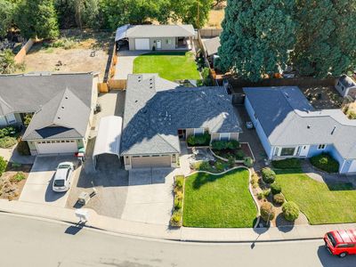 848 Forest Glen Dr