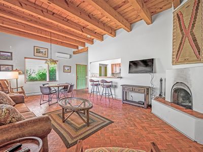 701 E Alameda St APT 2