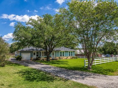 1524 Highway 159 W