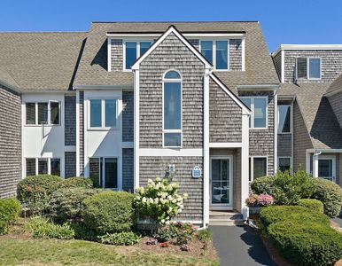 25 Highland Ter APT 2505