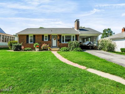 621 Maclay Ave