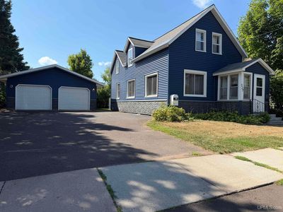 127 Shamrock St
