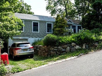 51 Aloma Road