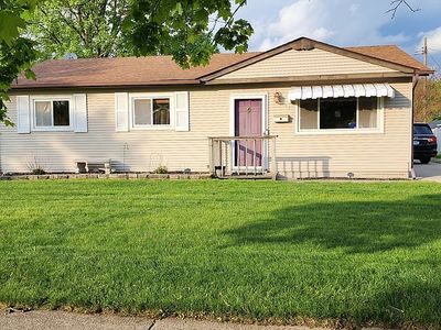 Property at 9419 Saric Dr, Highland, IN
