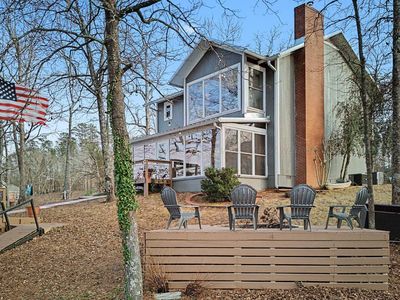 201 Stonebrook Cove Dr