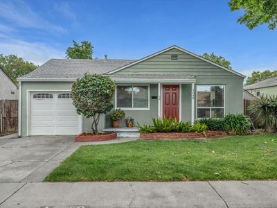 1048 Western Avenue