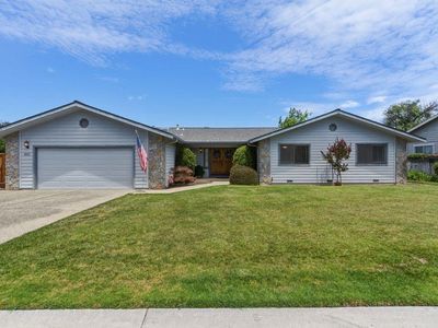 805 S Ridgemark Dr