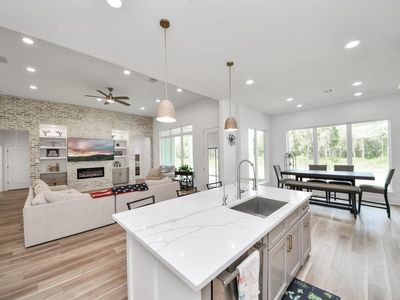 130 Quiet Springs Trl