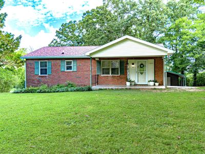 1001 Oak Grove Cir