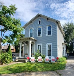 322 Huron Ave