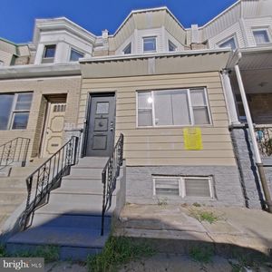 108 S Peach St