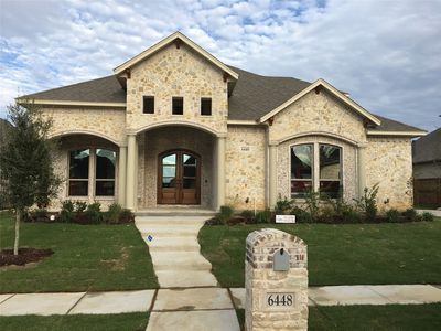 6448 Hawks Ridge Dr