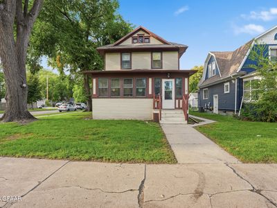 Property at 1424 University Ave, Grand Forks, ND