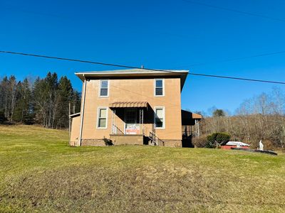 868 Old North Creek Rd