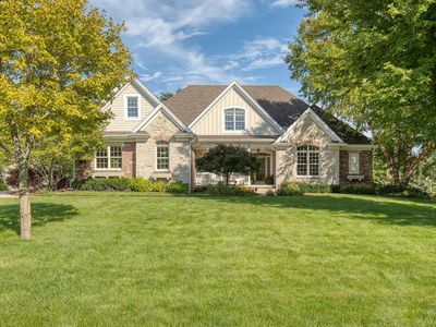 2120 Carriage Hills DRIVE