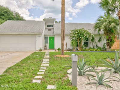 1869 SEA OATS Drive