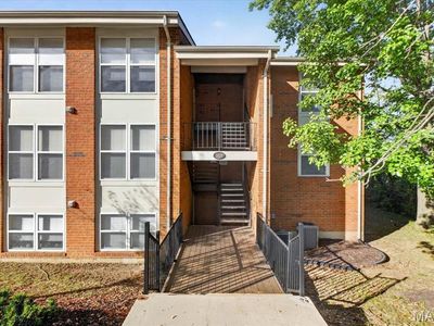 2020 Greenglen Dr