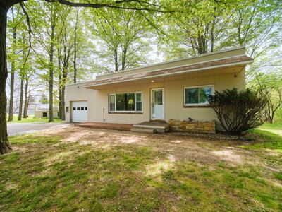16263 Cadillac Hwy