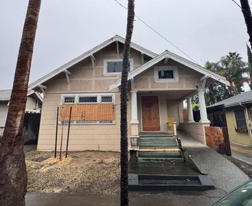 27 Cleaves Ave