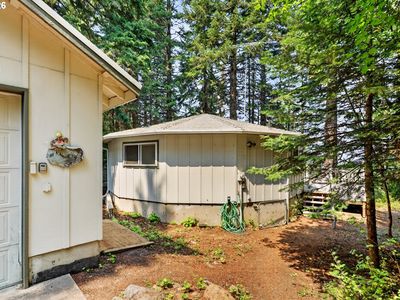 5000 Mountain Shadows Dr