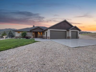 6 Rim Canyon Ln