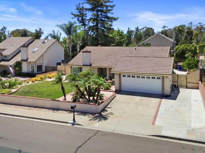 916 Carriage Dr