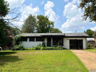 1301 Pennylane SE