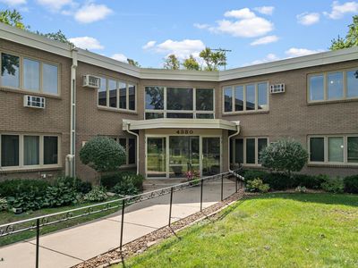 4380 Brookside Ct APT 214