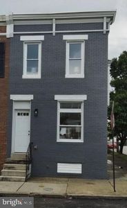 924 N Belnord Ave